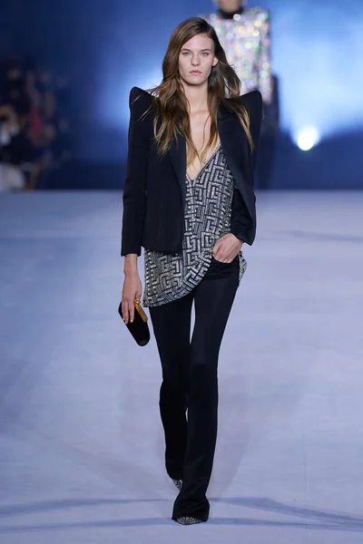 Look 143